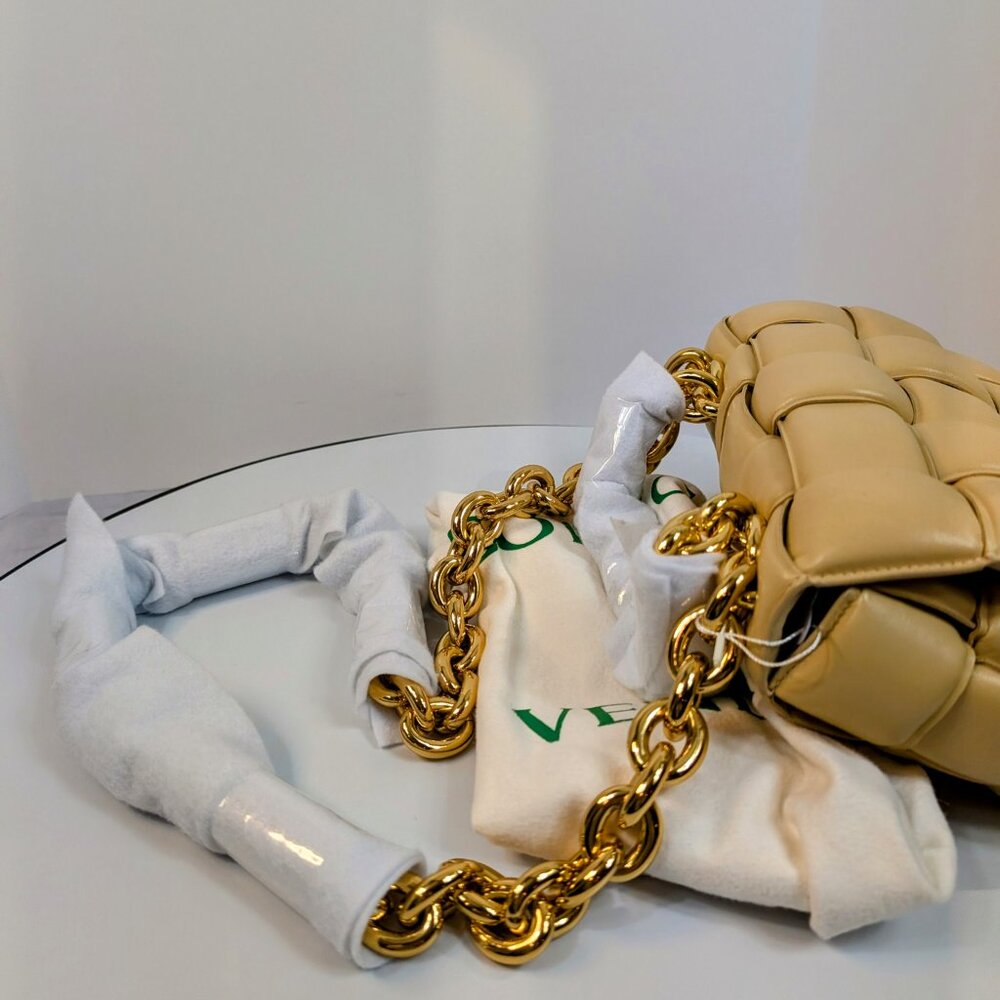 Bottega Veneta Cream Lambskin “The Chain” Cassette Shoulder Bag - Picture 7 of 15